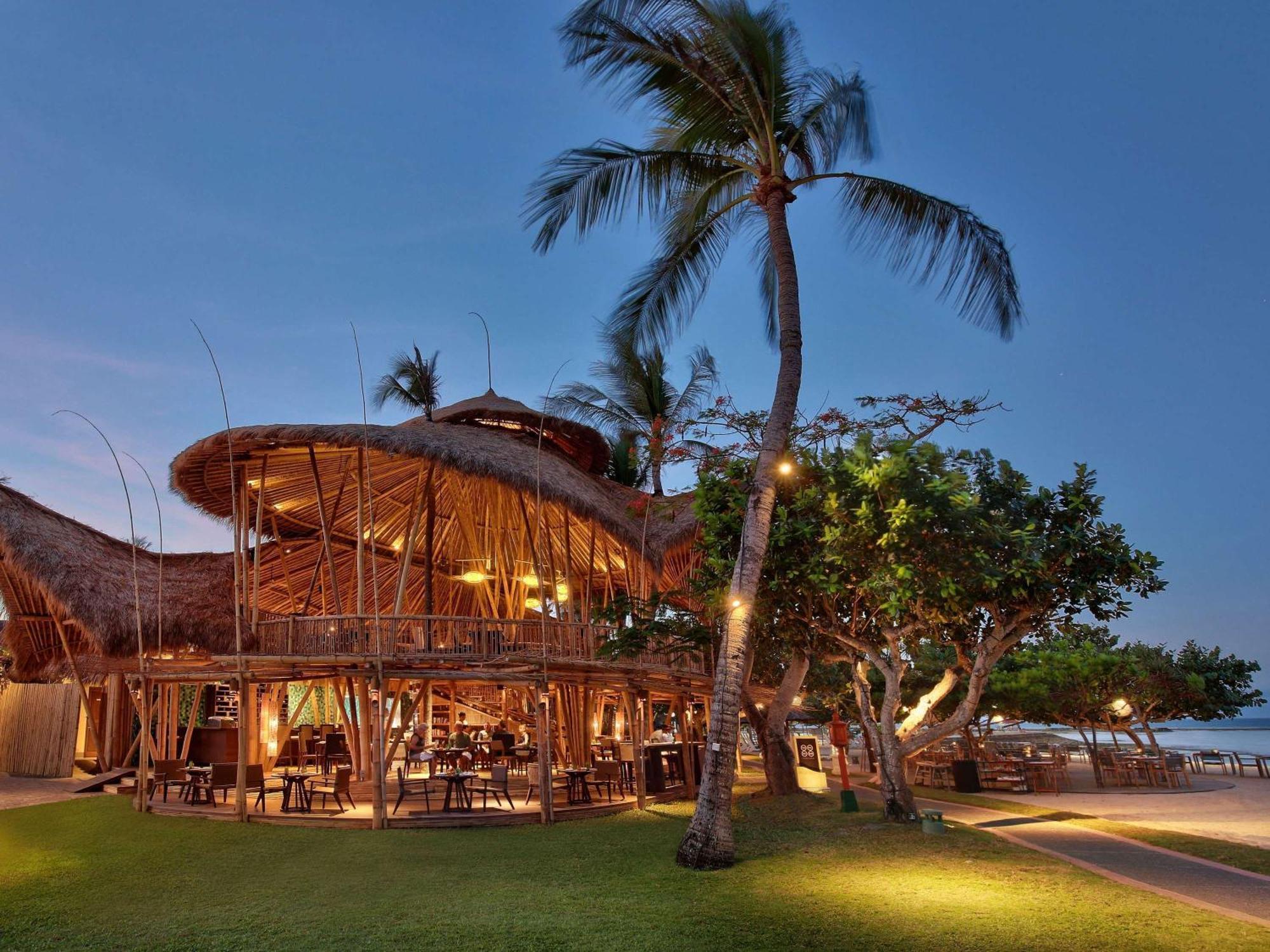 Nusa Dua Beach Hotel And Spa - Handwritten Collection Esterno foto The Beach Club at The Oberoi, Mumbai