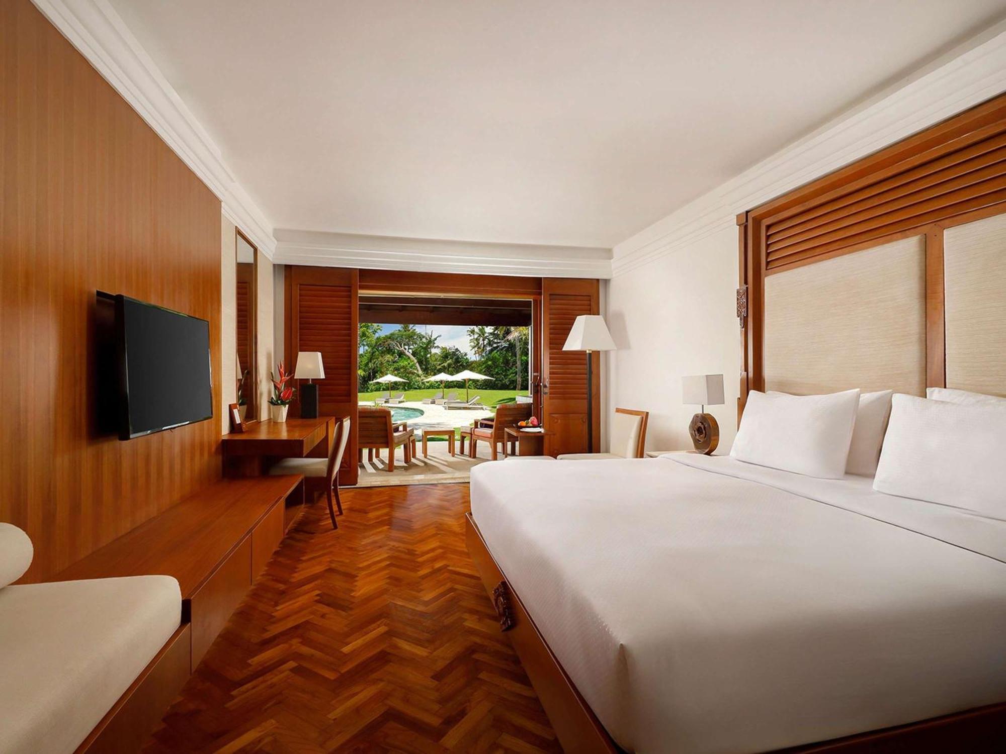 Nusa Dua Beach Hotel And Spa - Handwritten Collection Esterno foto Deluxe Pool Access
