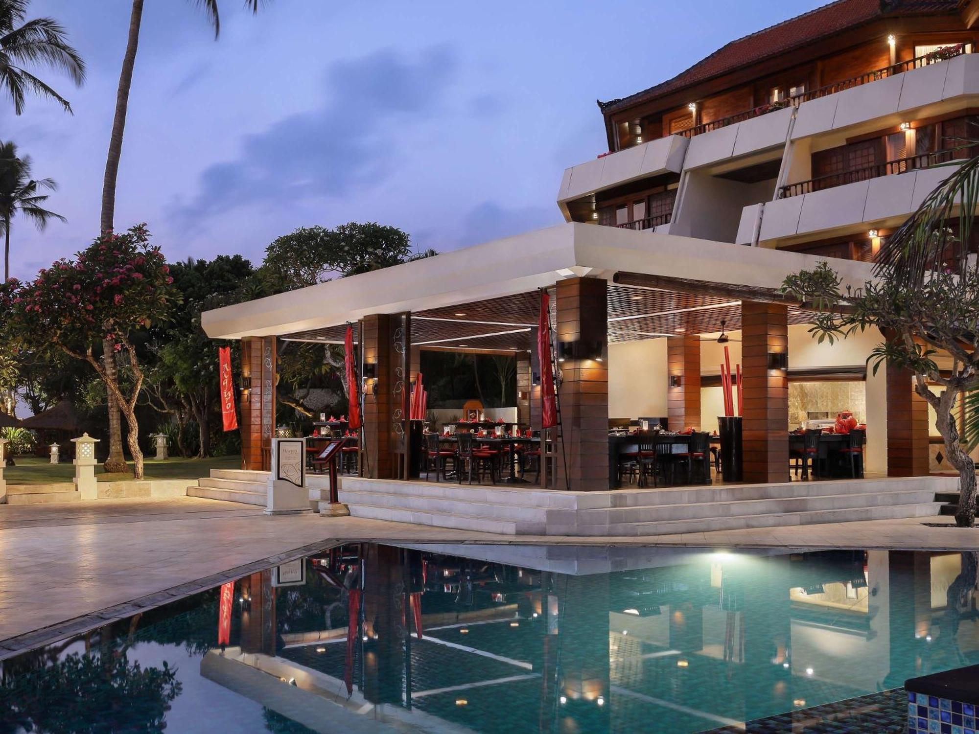 Nusa Dua Beach Hotel And Spa - Handwritten Collection Esterno foto The hotel's pool